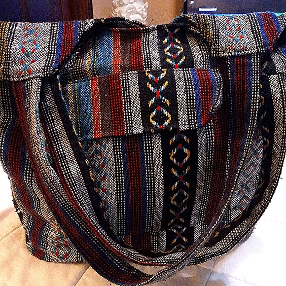0 Handbags - Aztec Design Purse